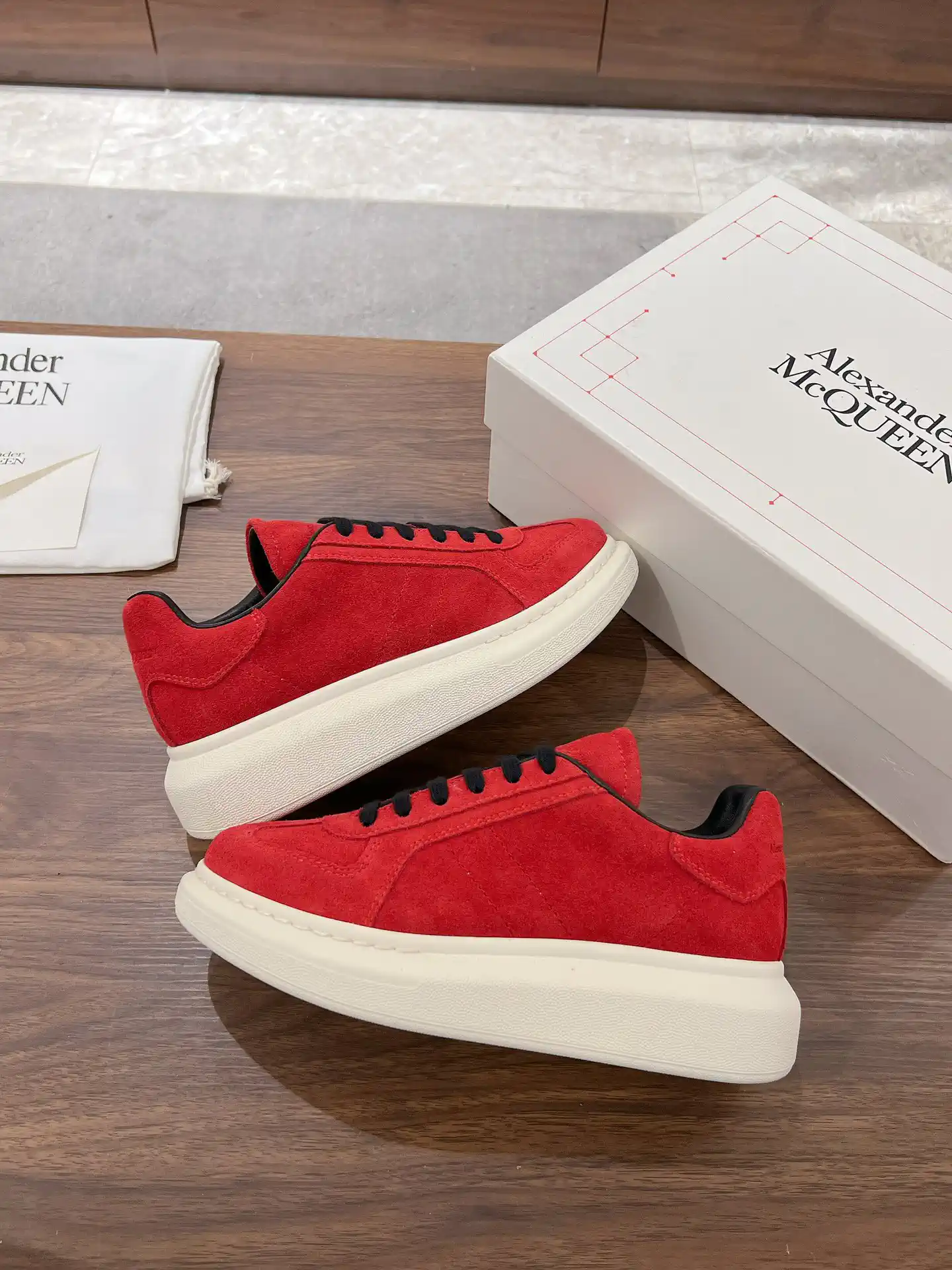 Oversized Platform Casual Sneakers image 1