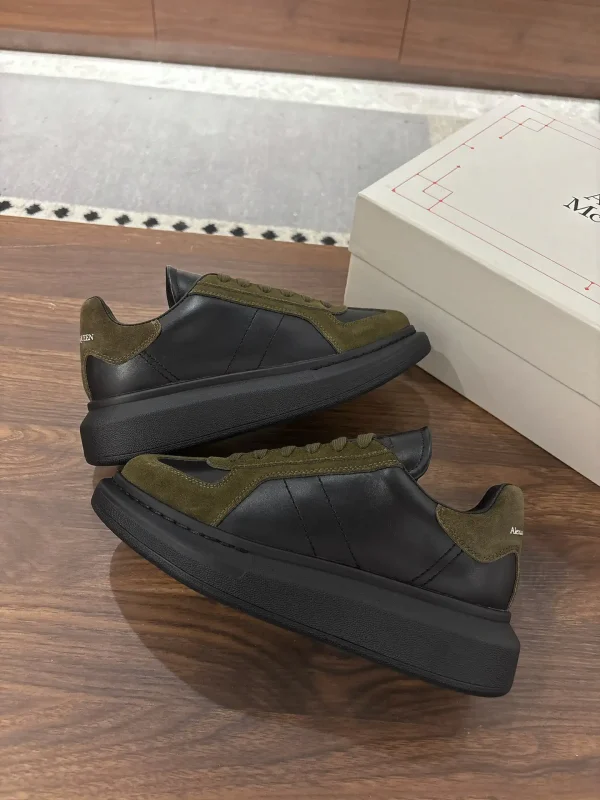 Oversized Casual Sneakers image 1