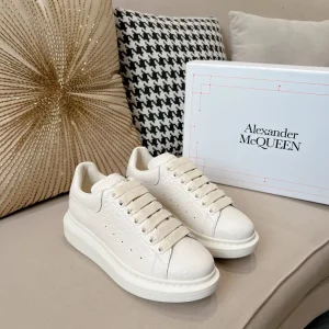Deer Skin Pattern White Platform Sneakers image 1