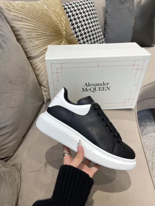 Black Leather Platform Casual Sneakers image 1