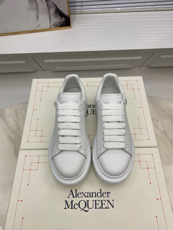 McQueen Smiley Series White Casual Sneakers image 1