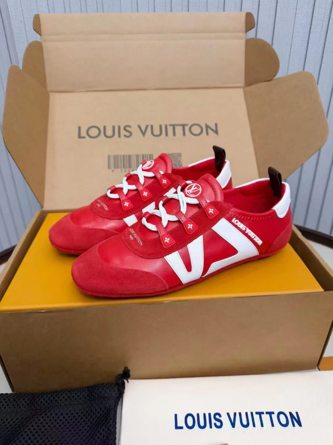 Retro Lace-Up Casual Sneakers image 1