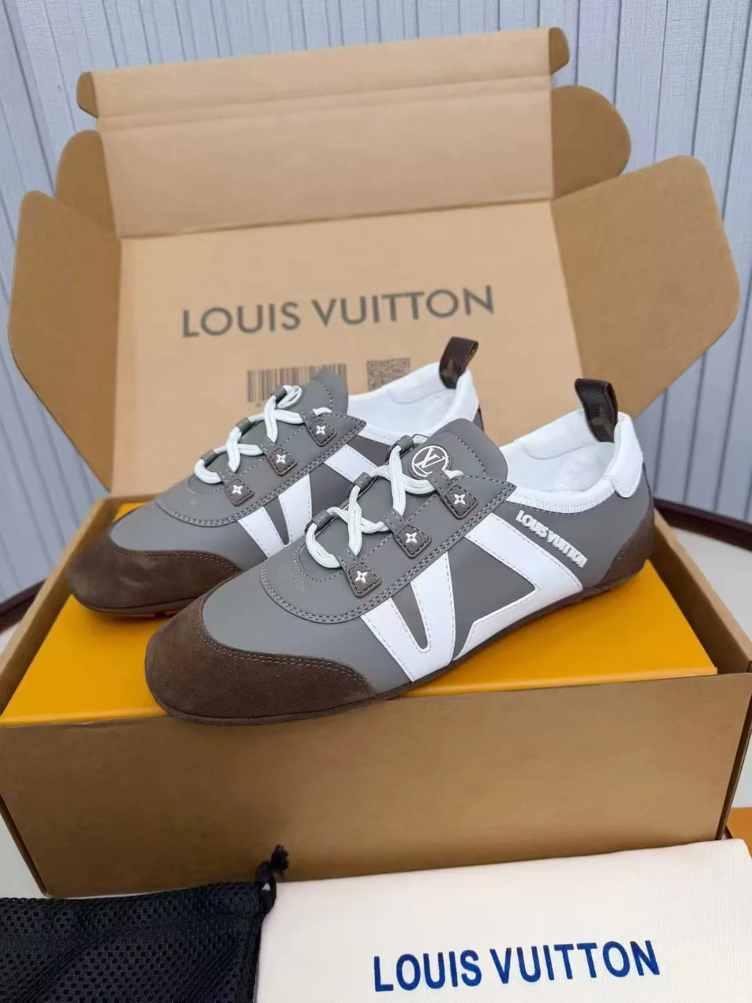 Retro Lace-Up Casual Sneakers image 1
