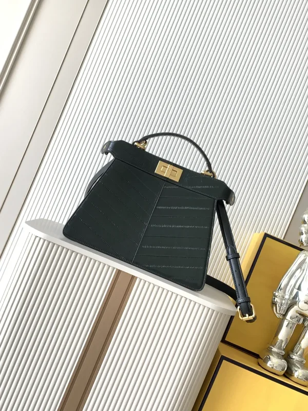 FENDI Peekaboo ISeeU Top Handle Bag image 1