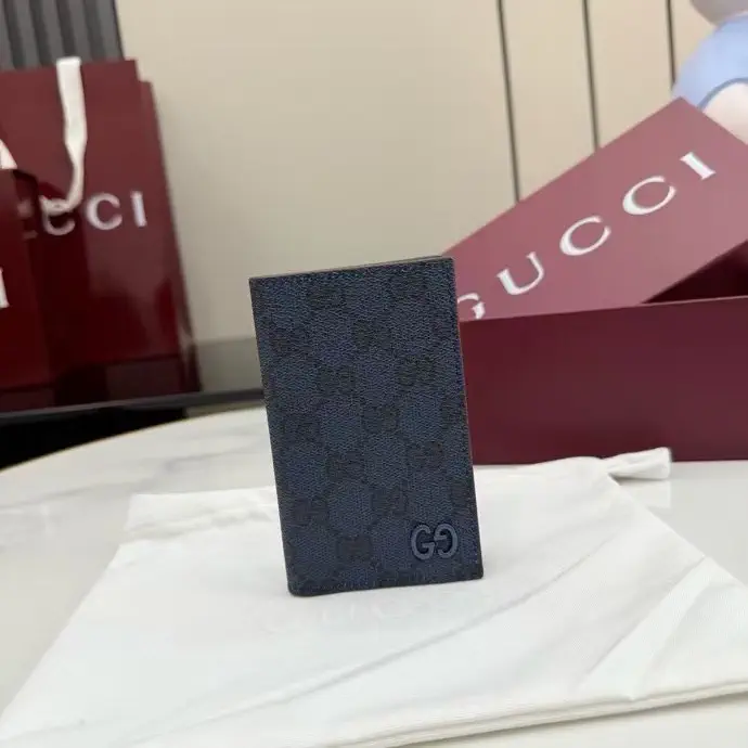 Gucci GG Supreme Long Card Holder image 1