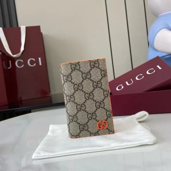 Gucci GG Supreme Card Holder with Orange Leather Trim image 1