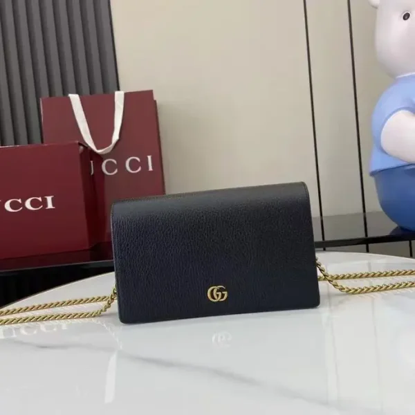 Gucci GG Logo Leather Chain Shoulder Bag image 1