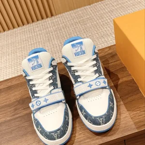Couple Style Casual Sneakers image 1