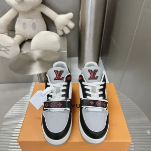 Low-top Trainer Sneakers image 1