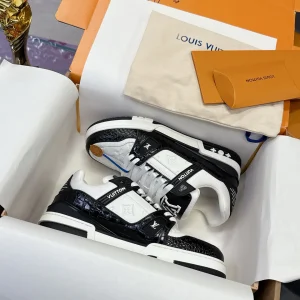 Smilerepublic Trainer Series Casual Sneakers image 1