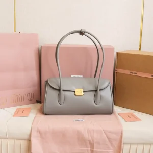Miu Miu Gray Leather Shoulder Bag image 1