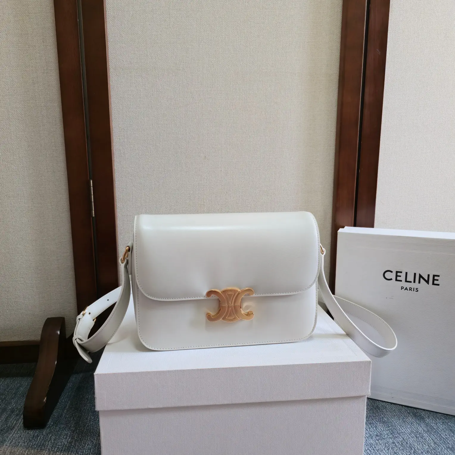 CELINE Triomphe White Shoulder Bag image 1