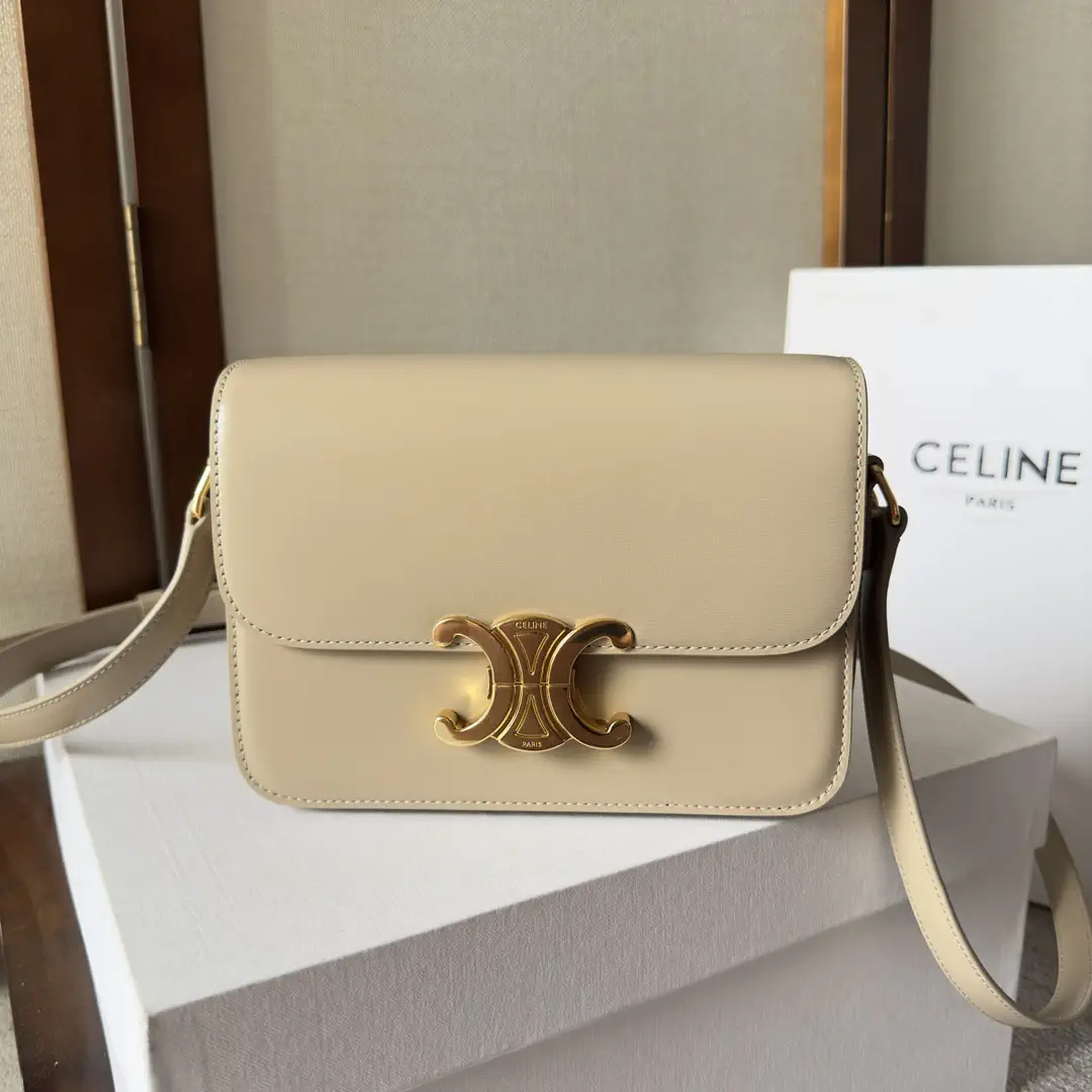 CELINE Triomphe Shoulder Bag image 1