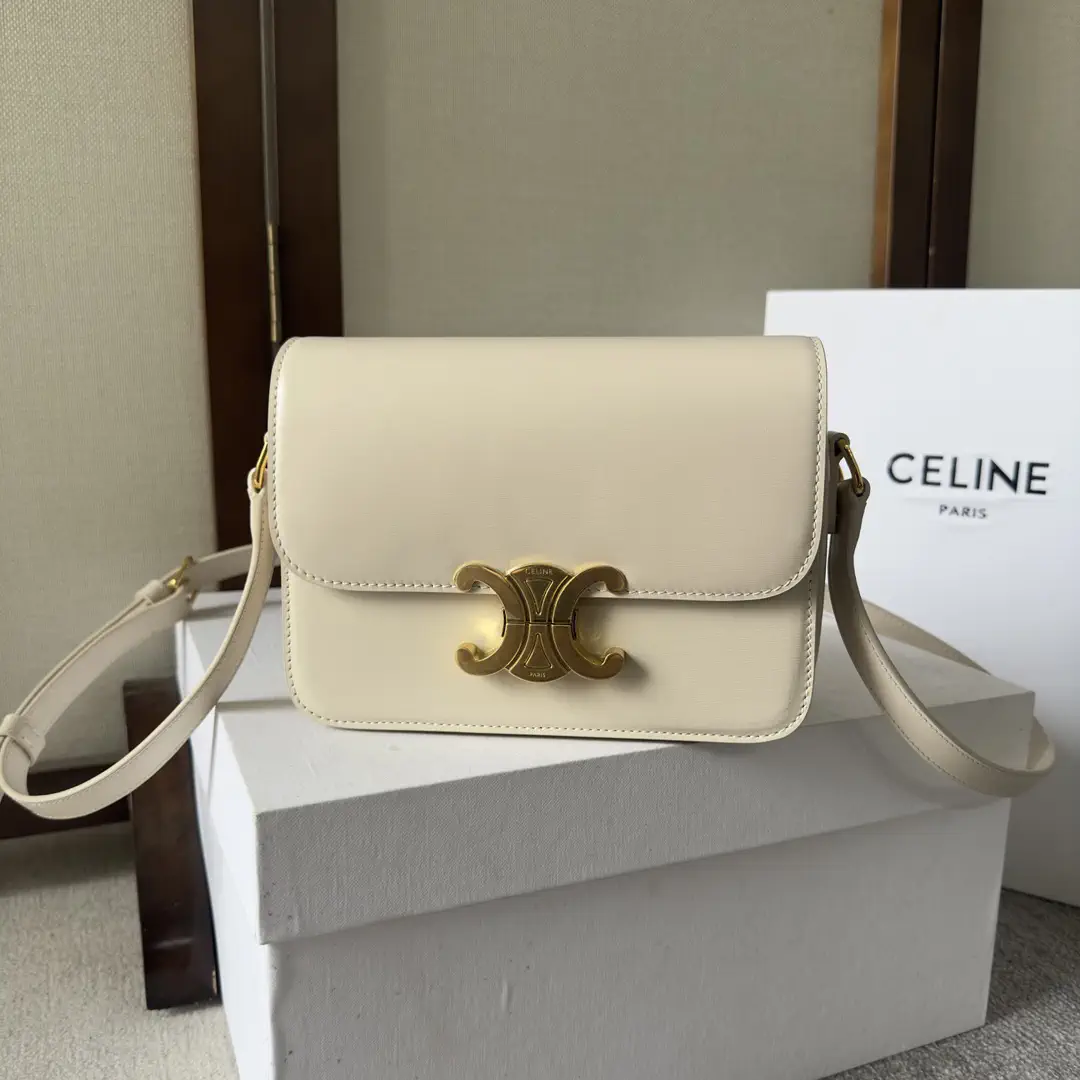 CELINE Teen Triomphe Shoulder Bag image 1