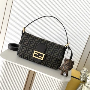 FENDI Baguette Shoulder Bag image 1