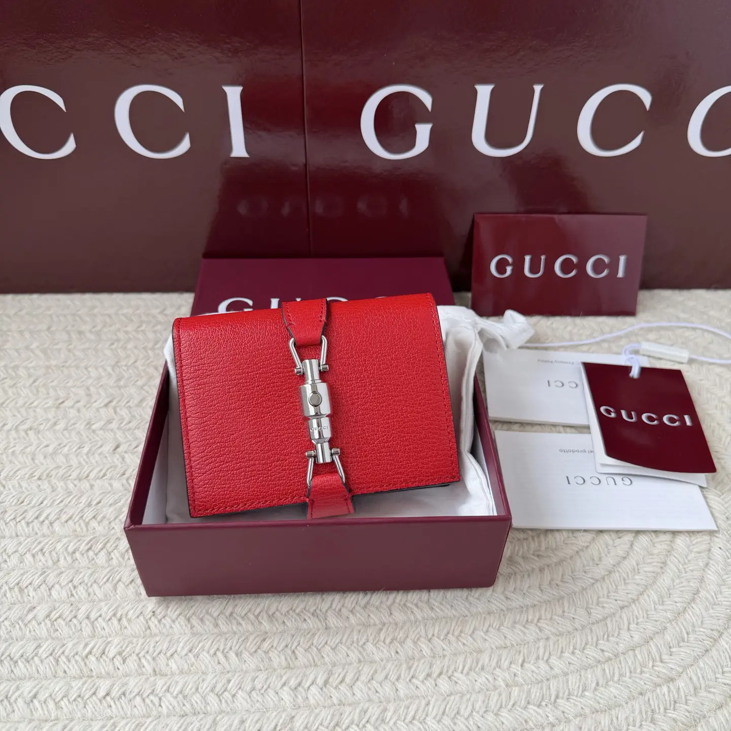 Gucci Red Wallet with Silver-Tone Clasp image 1