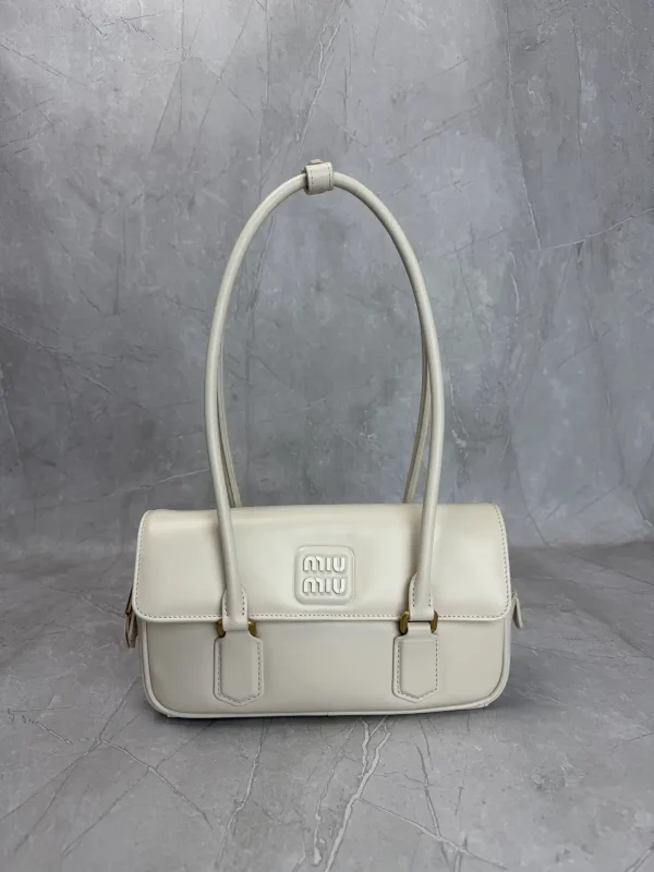 Miu Miu White Leather Shoulder Bag image 1