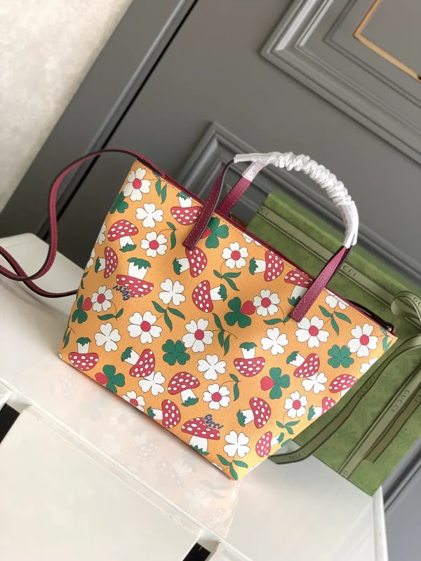 Gucci Floral Mushroom Print Tote Bag image 1