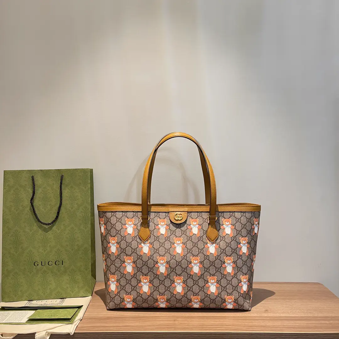 Gucci x Kai Teddy Bear Print Tote Bag image 1