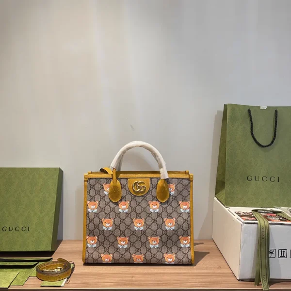 Gucci Teddy Bear Print Medium Tote Bag image 1