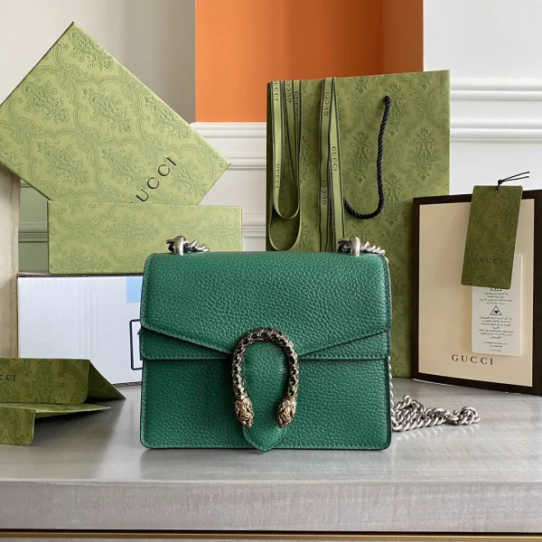 Gucci Green Leather Shoulder Bag with Tiger Head Clasp image 1