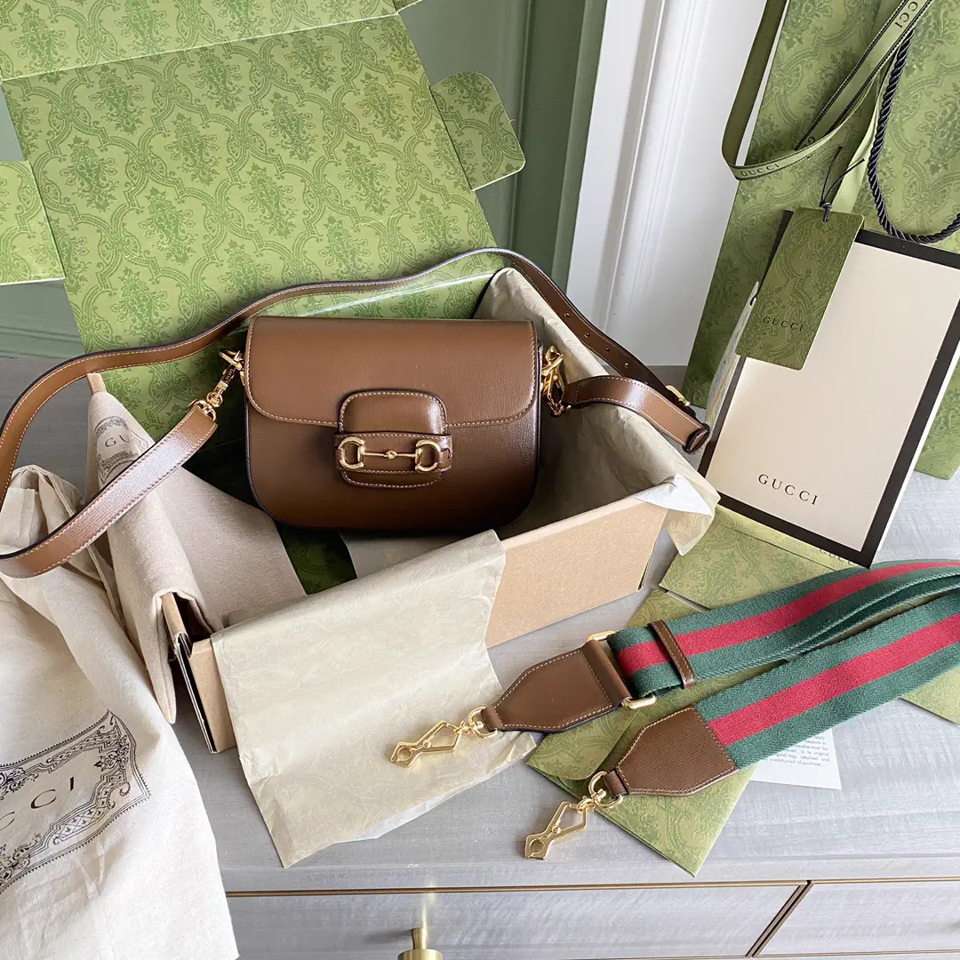 Gucci Horsebit Shoulder Bag with Interchangeable Straps image 1