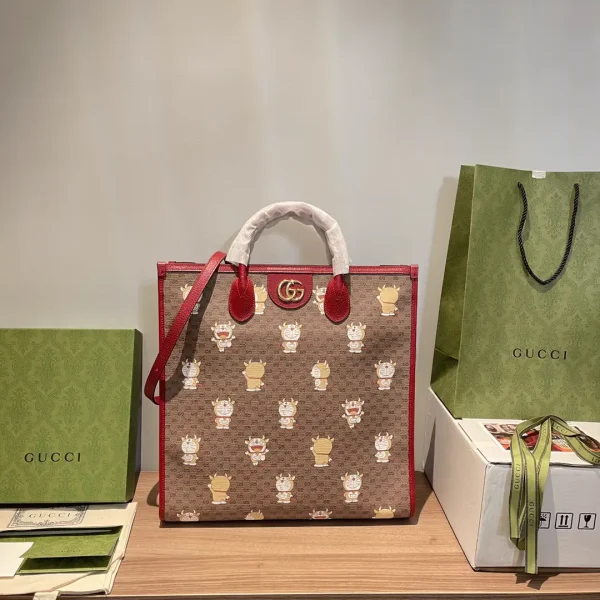Tote Bag with Cartoon Character Pattern image 1