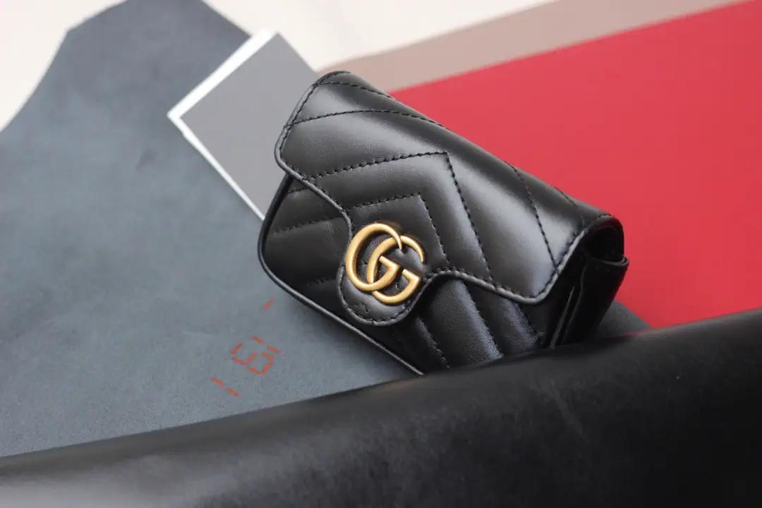 Gucci GG Marmont Quilted Mini Bag image 1