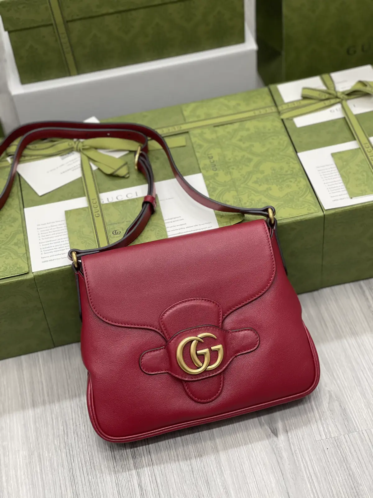 Gucci GG Marmont Crossbody Bag image 1
