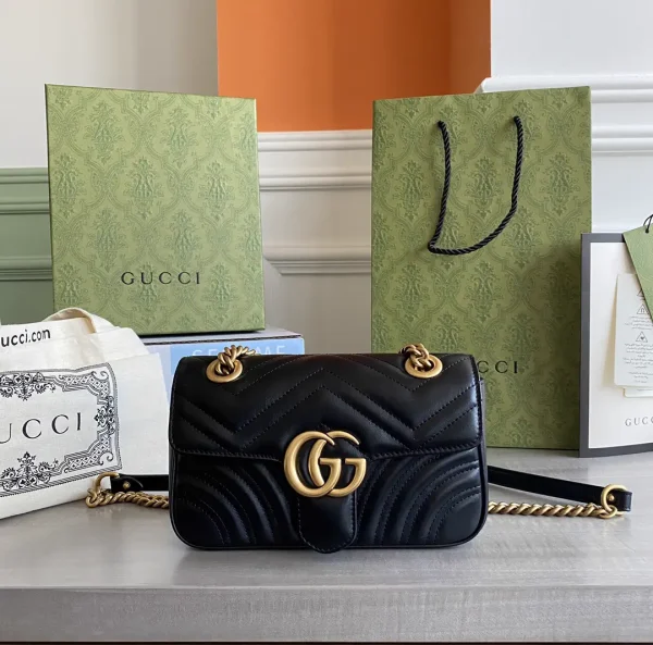 Gucci GG Marmont Quilted Shoulder Bag image 1