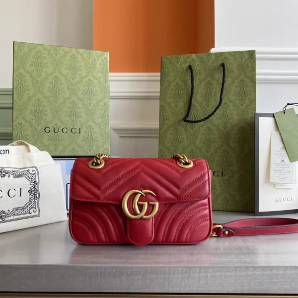 Gucci GG Marmont Quilted Shoulder Bag image 1