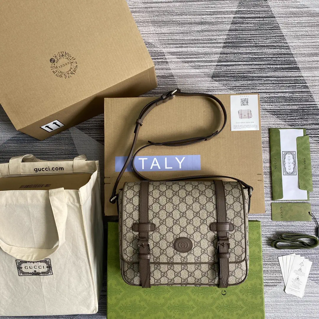 Gucci GG Supreme Monogram Messenger Bag image 1