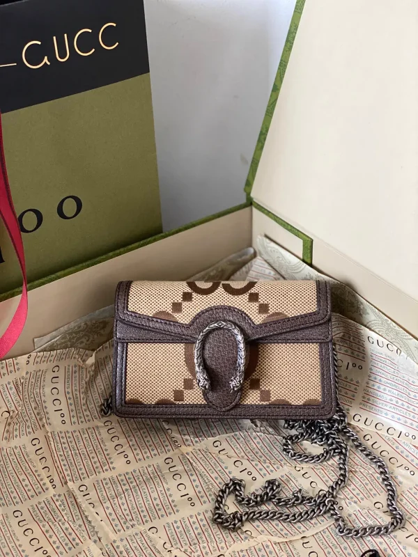 Gucci Mini Crossbody Bag with Tiger Head Clasp image 1