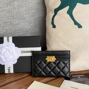Chanel Quilted Card Holder image 1
