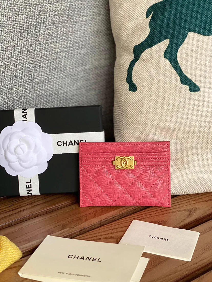 Chanel Quilted Card Holder image 1