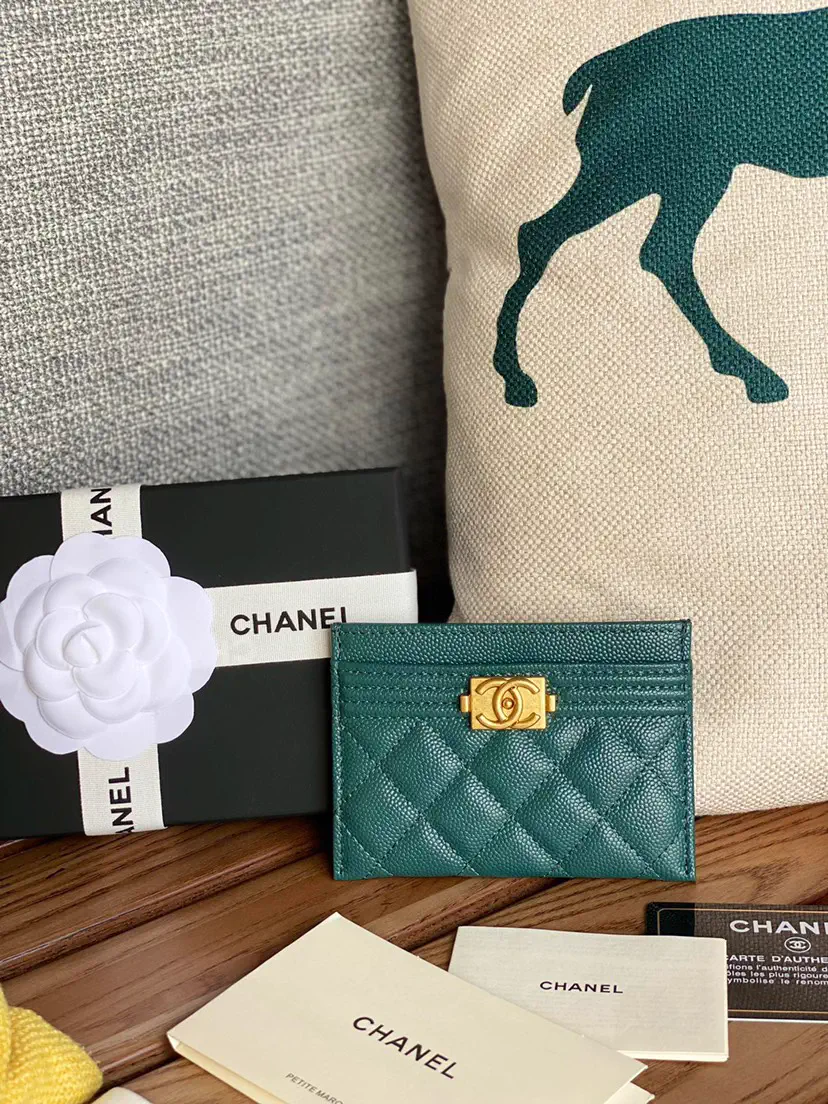 Chanel Quilted Card Holder image 1
