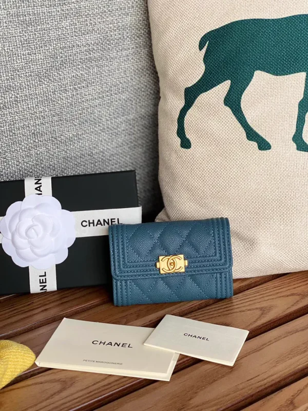 Chanel Quilted Card Holder image 1