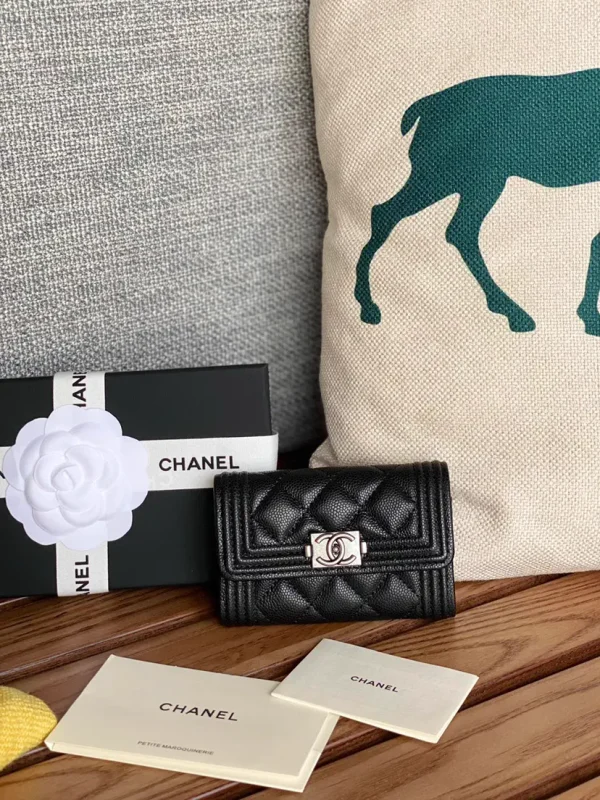 Chanel Quilted Card Holder image 1