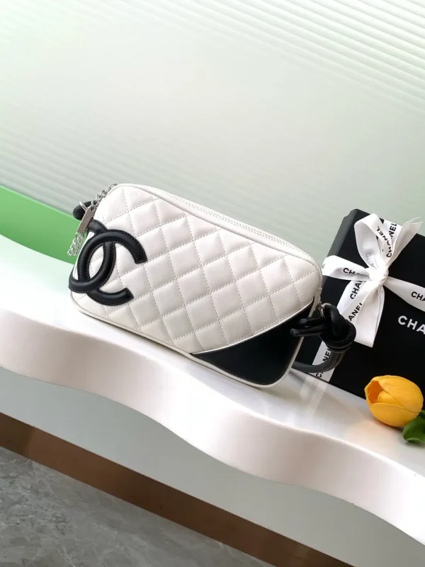 Chanel Quilted Shoulder Bag image 1